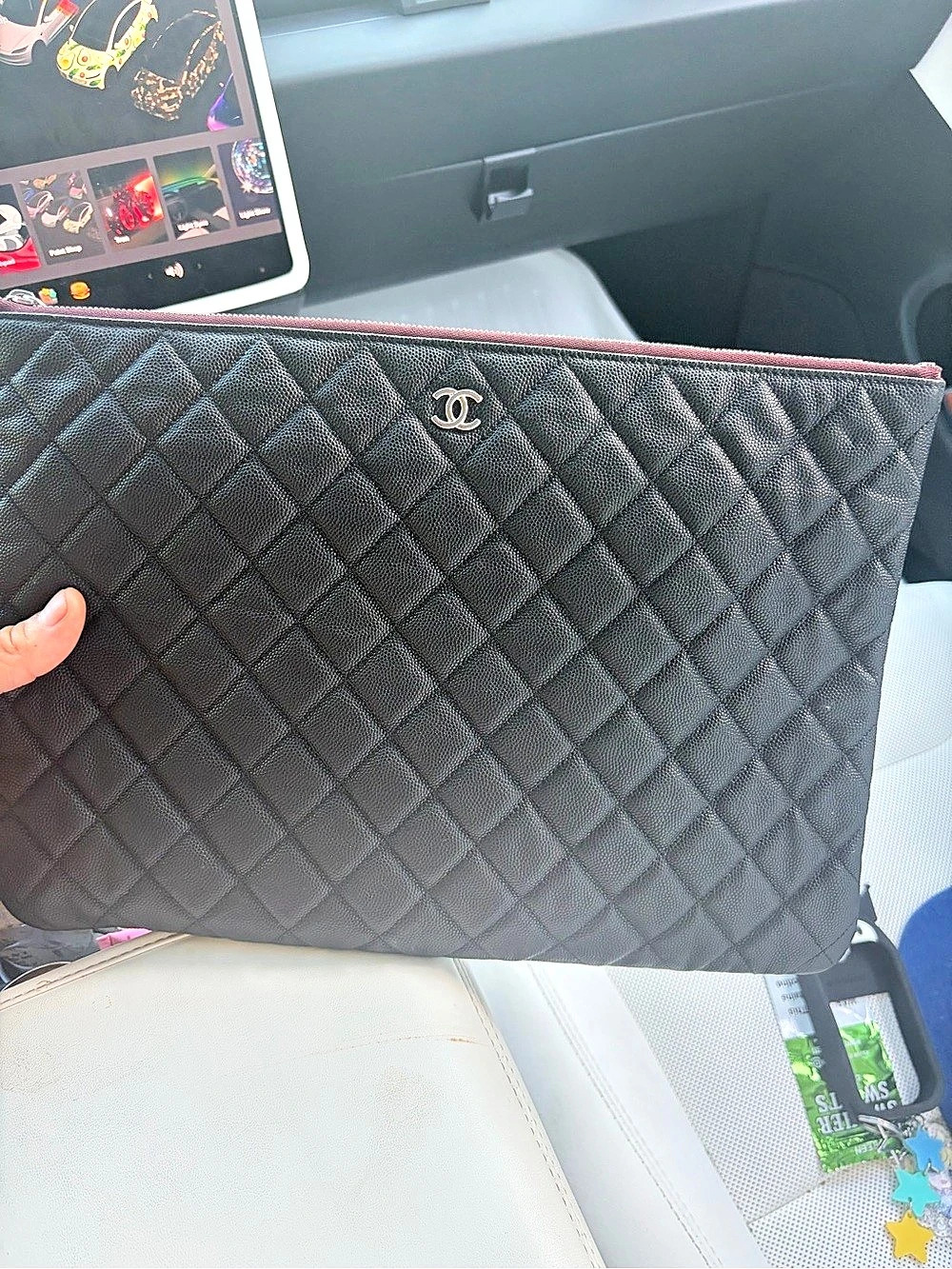 Chanel Caviar Quilted Large O-Case Pouch Black
